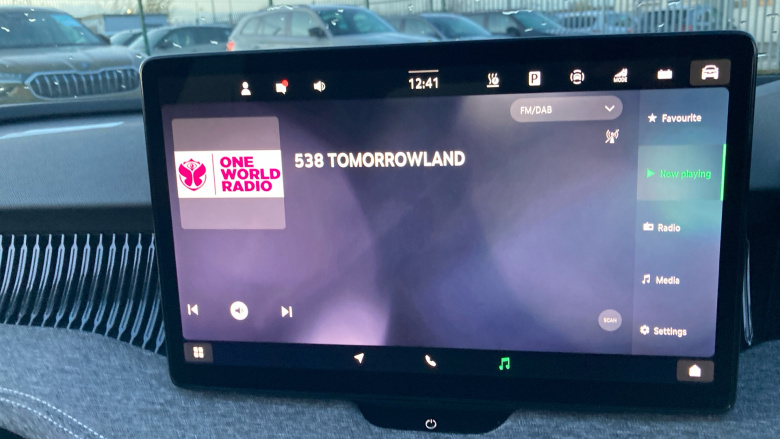 Skoda Superb 1.5 TSI iV SE Technology DSG 5dr Estate